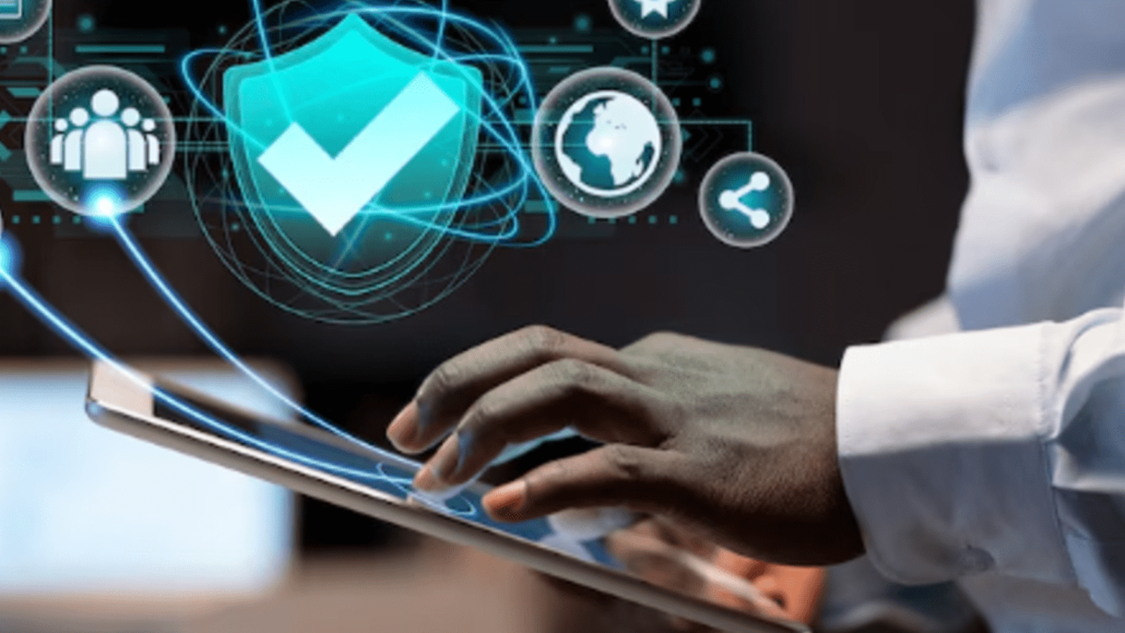 Step-by-Step Guide: How to Create an IAM Access Analyzer in AWS.